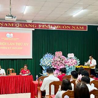 <a href="/thong-tin-y-hoc/y-hoc-tren-internet" title="Công tác xã hội" rel="dofollow">CÔNG TÁC XÃ HỘI</a>